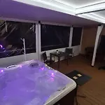 Apartman - Jacuzzi