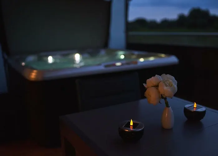 - Jacuzzi Rzeszów